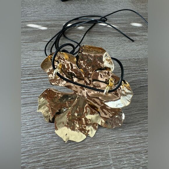 Flower necklace N698 - Picture 4 of 4